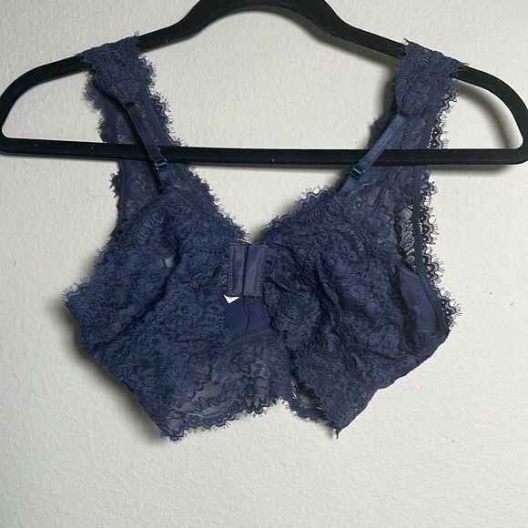 Aerie Eyelash Lace Padded Plunge Bralette - Picture 2 of 4